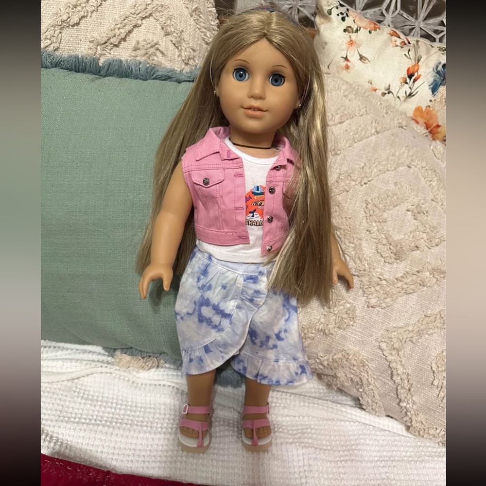 American Girl Elizabeth